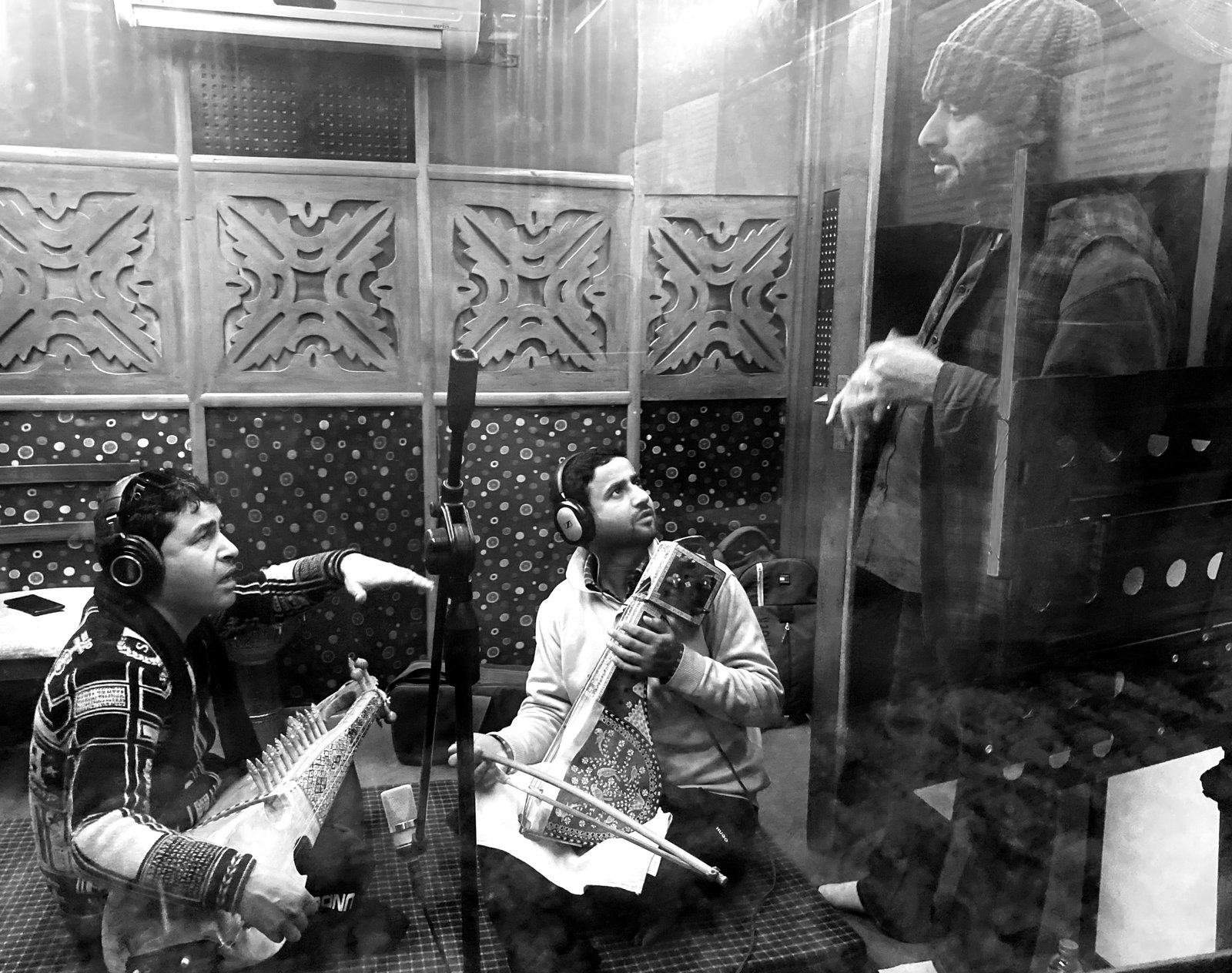 Rabab and sarangi players recording during the Batt Koch sessions